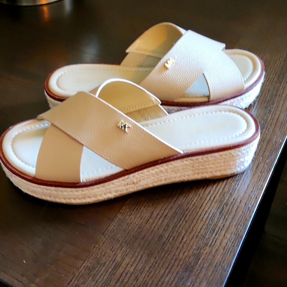 Michael Kors Sandals size 6
